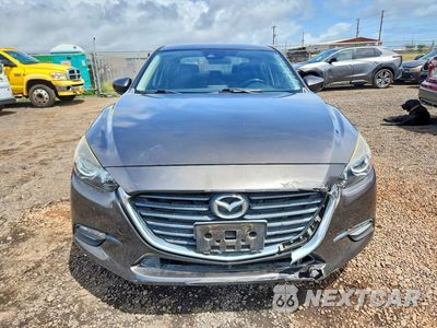 Piąte zdjęcie samochodu w środku: 2017 MAZDA 3 TOURING VIN:3MZBN1V78HM117420 - miniatura