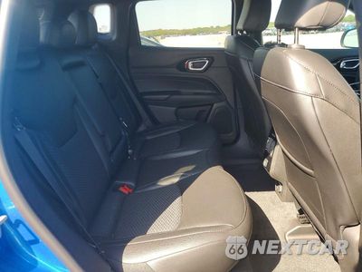 Zdjęcie 10 z 13 samochodu: 2025 JEEP COMPASS LATITUDE VIN:3C4NJDBN3ST567456 - miniatura