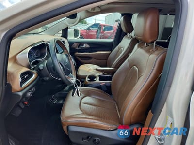 Zdjęcie 7 z 13 samochodu: 2017 CHRYSLER PACIFICA LIMITED VIN:2C4RC1GG1HR741508 - miniatura
