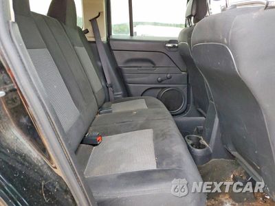 Zdjęcie 11 z 13 samochodu: 2017 JEEP PATRIOT SPORT VIN:1C4NJPBA2HD200500 - miniatura