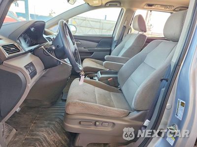 Zdjęcie 7 z 14 samochodu: 2017 HONDA ODYSSEY SE VIN:5FNRL5H3XHB020926 - miniatura
