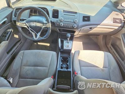 Zdjęcie 8 z 12 samochodu: 2010 HONDA CIVIC EX VIN:19XFA1F85AE006492 - miniatura