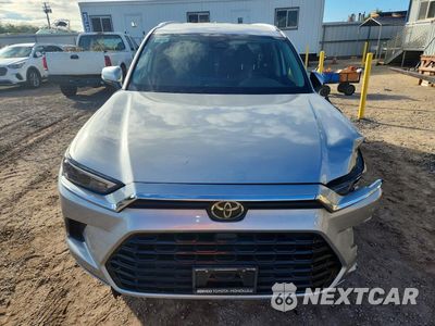 Piąte zdjęcie samochodu w środku: 2024 TOYOTA GRAND HIGHLANDER XLE VIN:5TDAAAA57RS004137 - miniatura