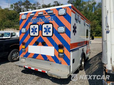 Trzecie zdjęcie samochodu z tyłu: 2021 FORD E-350 - AMBULANCE VIN:1FDWE3FN2MDC38698 - miniatura