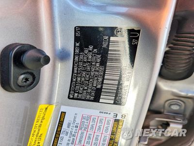 Zdjęcie 12 z 12 samochodu: 2018 TOYOTA C-HR XLE PREMIUM VIN:NMTKHMBX1JR015851 - miniatura