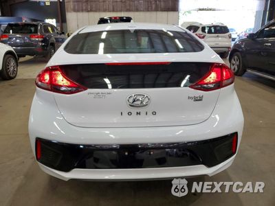 Zdjęcie 6 z 12 samochodu: 2019 HYUNDAI IONIQ BLUE VIN:KMHC65LC6KU108192 - miniatura