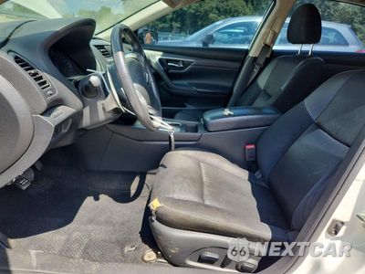 Zdjęcie 7 z 12 samochodu: 2017 NISSAN ALTIMA 2.5 SR VIN:1N4AL3APXHC246661 - miniatura