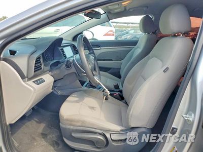 Zdjęcie 7 z 12 samochodu: 2020 HYUNDAI ELANTRA SEL VIN:5NPD84LF8LH566884 - miniatura