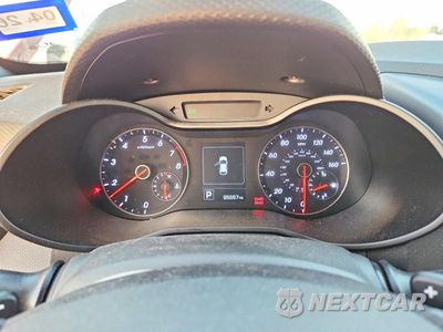 Zdjęcie 9 z 13 samochodu: 2016 HYUNDAI VELOSTER TURBO VIN:KMHTC6AE1GU300856 - miniatura