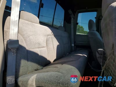 Zdjęcie 10 z 12 samochodu: 1998 CHEVROLET GMT-400 K1500 VIN:2GCEK19R6W1186017 - miniatura