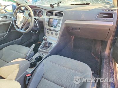 Zdjęcie 8 z 12 samochodu: 2015 VOLKSWAGEN GOLF VIN:3VW817AU8FM021420 - miniatura