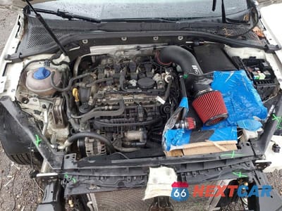 Zdjęcie 11 z 12 samochodu: 2016 VOLKSWAGEN GOLF S VIN:3VW117AU8GM011330 - miniatura