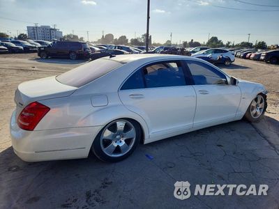 Trzecie zdjęcie samochodu z tyłu: 2010 MERCEDES-BENZ S 400 VIN:WDDNG9FB0AA298632 - miniatura
