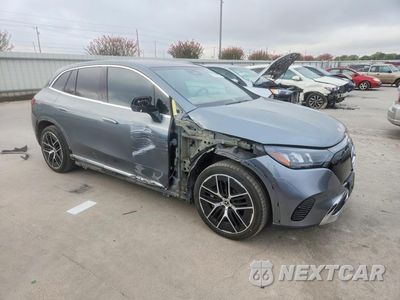 Czwarte zdjęcie samochodu z boku: 2023 MERCEDES-BENZ EQE SUV 350 4MATIC VIN:4JGGM1CBXPA019791 - miniatura