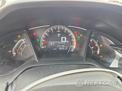Zdjęcie 9 z 12 samochodu: 2017 HONDA CIVIC LX VIN:19XFC2F54HE049365 - miniatura