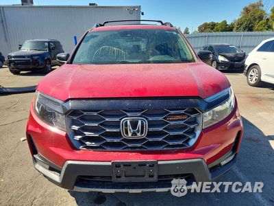 Piąte zdjęcie samochodu w środku: 2024 HONDA PASSPORT TRAIL SPORT VIN:5FNYF8H68RB009584 - miniatura