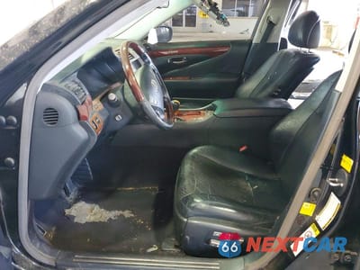 Zdjęcie 7 z 13 samochodu: 2011 LEXUS LS 460 VIN:JTHBL5EF2B5106061 - miniatura