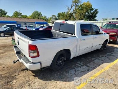 Trzecie zdjęcie samochodu z tyłu: 2020 RAM 1500 BIG HORN/LONE STAR VIN:1C6RREFT9LN344971 - miniatura