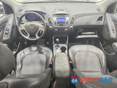 Zdjęcie 8 z 14 samochodu: 2011 HYUNDAI TUCSON GLS VIN:KM8JU3AC3BU156382 - miniatura