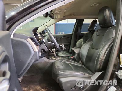 Zdjęcie 7 z 13 samochodu: 2016 JEEP CHEROKEE LIMITED VIN:1C4PJMDB4GW199897 - miniatura