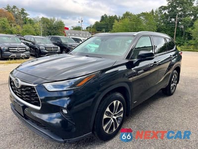 Drugie zdjęcie samochodu z przodu: 2021 TOYOTA HIGHLANDER HYBRID XLE VIN:5TDGBRCH4MS034038 - miniatura