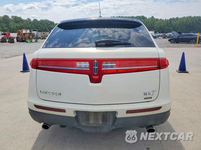 Zdjęcie 6 z 13 samochodu: 2013 LINCOLN MKT VIN:2LMHJ5AT1DBL58654 - miniatura