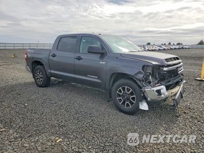 Czwarte zdjęcie samochodu z boku: 2016 TOYOTA TUNDRA SR5 VIN:5TFDY5F15GX542123 - miniatura
