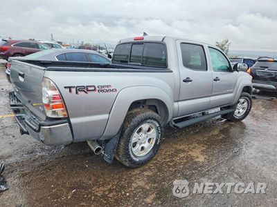 Trzecie zdjęcie samochodu z tyłu: 2014 TOYOTA TACOMA DOUBLE CAB VIN:3TMLU4EN3EM150315 - miniatura