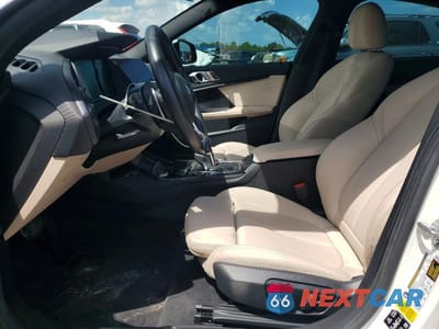 Zdjęcie 7 z 13 samochodu: 2020 BMW 2ER 228XI VIN:WBA73AK03L7F97827 - miniatura