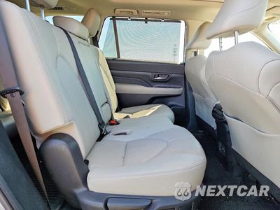 Zdjęcie 11 z 13 samochodu: 2024 TOYOTA GRAND HIGHLANDER HYBRID LIMITED VIN:5TDACAB56RS015526 - miniatura