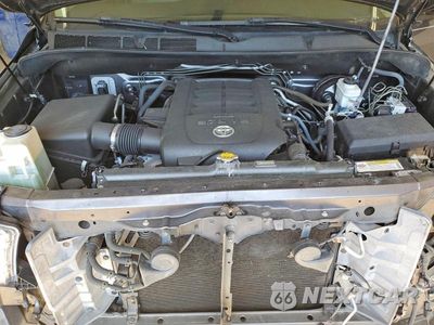 Zdjęcie 11 z 13 samochodu: 2011 TOYOTA TUNDRA CREWMAX LIMITED VIN:5TFFY5F19BX110393 - miniatura