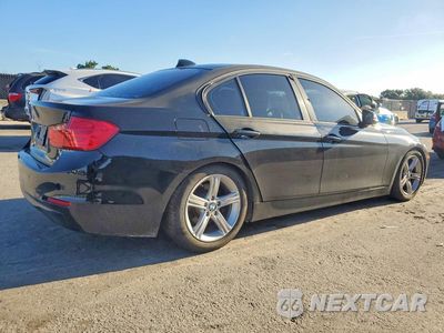Trzecie zdjęcie samochodu z tyłu: 2014 BMW 320 I VIN:WBA3B1G57ENS77931 - miniatura
