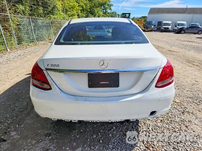 Zdjęcie 6 z 13 samochodu: 2016 MERCEDES-BENZ C 300 VIN:55SWF4JB0GU150247 - miniatura