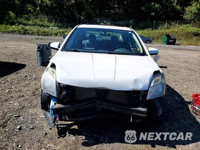 Piąte zdjęcie samochodu w środku: 2011 NISSAN SENTRA 2.0 VIN:3N1AB6AP3BL707373 - miniatura