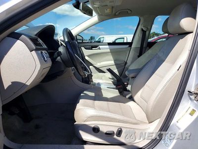 Zdjęcie 7 z 13 samochodu: 2012 VOLKSWAGEN PASSAT SE VIN:1VWBP7A38CC027386 - miniatura