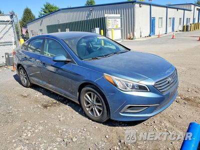 Czwarte zdjęcie samochodu z boku: 2017 HYUNDAI SONATA SE VIN:5NPE24AF0HH516383 - miniatura