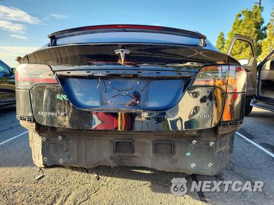 Zdjęcie 6 z 13 samochodu: 2017 TESLA MODEL X VIN:5YJXCAE28HF060238 - miniatura