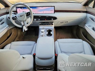 Zdjęcie 8 z 14 samochodu: 2026 GENESIS GV70 ADVANCED VIN:5NMMBDTB4TH040814 - miniatura