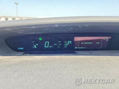 Zdjęcie 9 z 12 samochodu: 2010 TOYOTA PRIUS II VIN:JTDKN3DU1A0111229 - miniatura