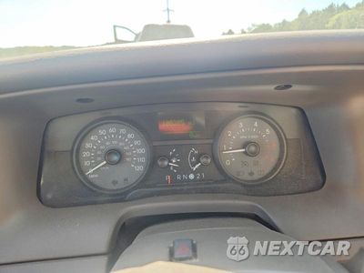 Zdjęcie 9 z 12 samochodu: 2011 MERCURY GRAND MARQUIS LS VIN:2MEBM7FV9BX610085 - miniatura