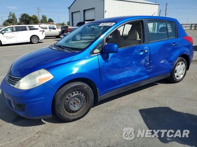 2009 NISSAN VERSA 1.8 S 3N1BC13E39L452444 - główne zdjęcie licytacji z USA - miniatura
