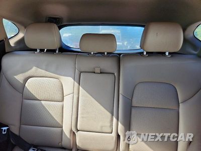 Zdjęcie 10 z 13 samochodu: 2016 HYUNDAI TUCSON LIMITED VIN:KM8J3CA22GU203015 - miniatura