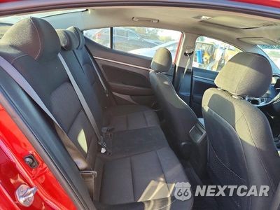 Zdjęcie 10 z 12 samochodu: 2017 HYUNDAI ELANTRA VALUE EDITION VIN:5NPD84LF5HH206091 - miniatura