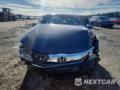 Piąte zdjęcie samochodu w środku: 2017 HONDA ACCORD LX VIN:1HGCR2F30HA091049 - miniatura