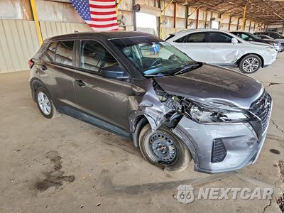 Czwarte zdjęcie samochodu z boku: 2021 NISSAN KICKS S VIN:3N1CP5BV6ML555853 - miniatura