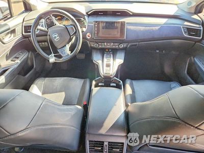 Zdjęcie 8 z 12 samochodu: 2018 HONDA CLARITY TOURING VIN:JHMZC5F36JC006736 - miniatura