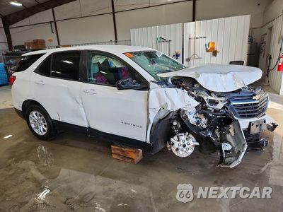 Czwarte zdjęcie samochodu z boku: 2021 CHEVROLET EQUINOX LS VIN:3GNAXHEV9MS105712 - miniatura