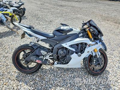 2009 YAMAHA YZFR6 JYARJ16E39A012014 - główne zdjęcie licytacji z USA - miniatura