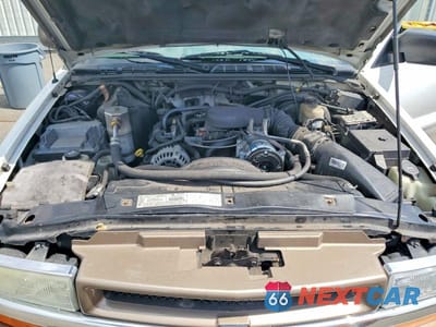 Zdjęcie 12 z 13 samochodu: 2003 CHEVROLET BLAZER VIN:1GNDT13X03K174688 - miniatura