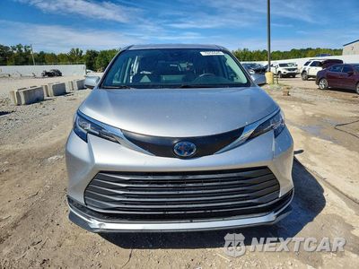 Piąte zdjęcie samochodu w środku: 2022 TOYOTA SIENNA LE VIN:5TDKRKEC7NS113056 - miniatura